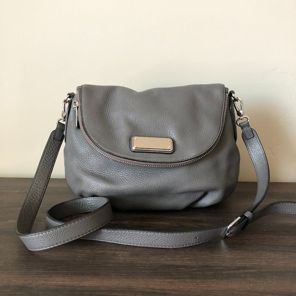 Marc Jacobs Natasha Grey Gray Crossbody Bag M0009408